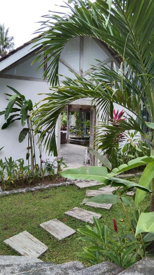 Sunmoonstarvillas Yogyakarta Jarakan Exterior foto